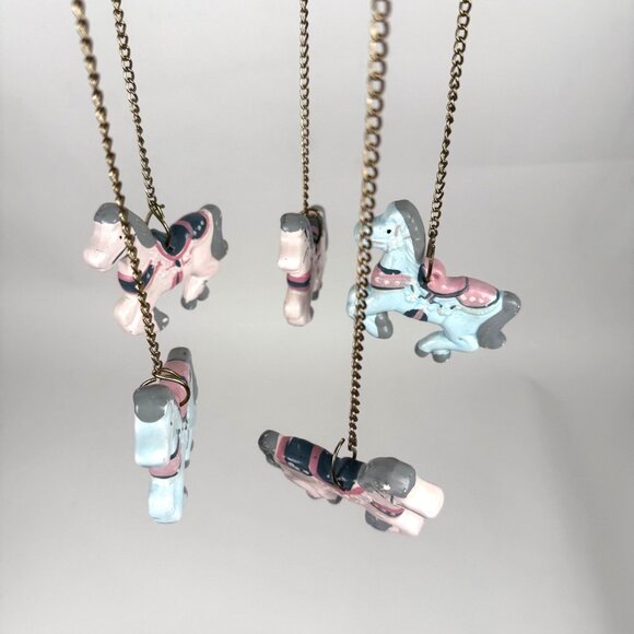 House Of Lloyd 1988 Carousel Horse Mobile Pink & Blue Pastel Vintage Nursery Dec - Picture 3 of 6